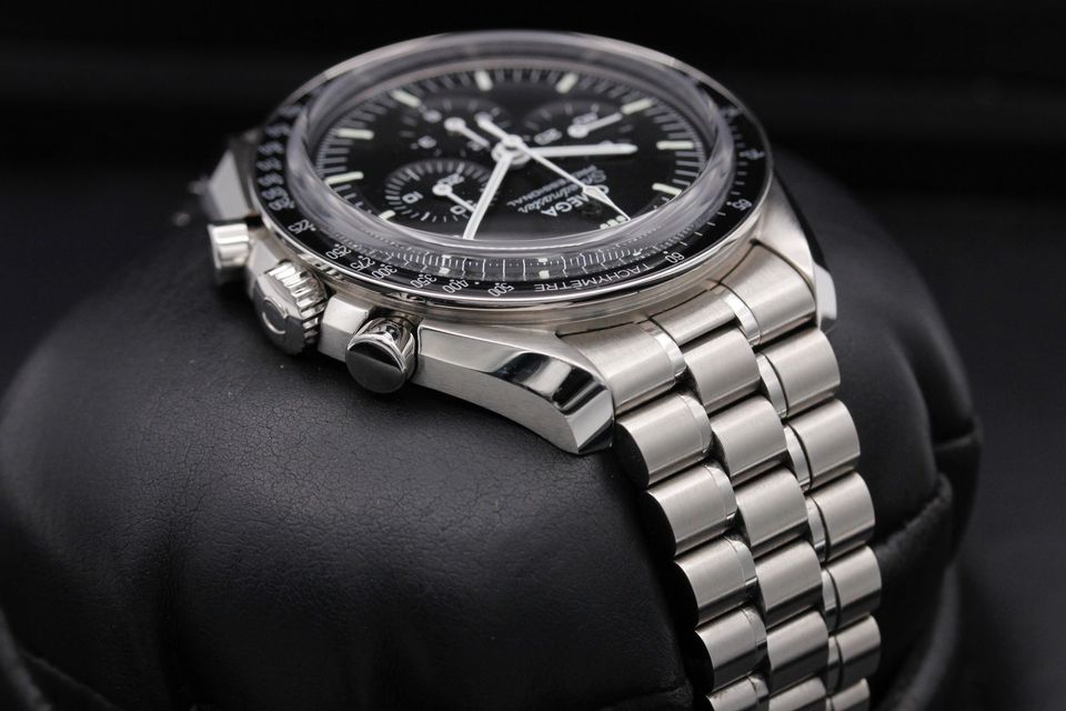 Omega Speedmaster Moonwatch Professional 310.30.42.50.01.002 Image 4